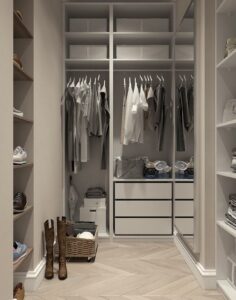 Kleiderschrank