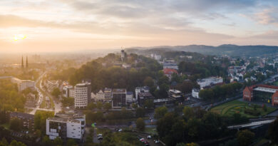 Luftaufnahme von Bielefeld bei Sonnenaufgang, Johannisberg, Nord