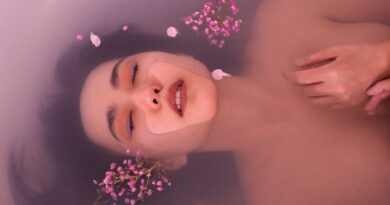 Badewanne, Pflanzenwand und Co.: Kreative Hintergründe für Home-Fotosessions
