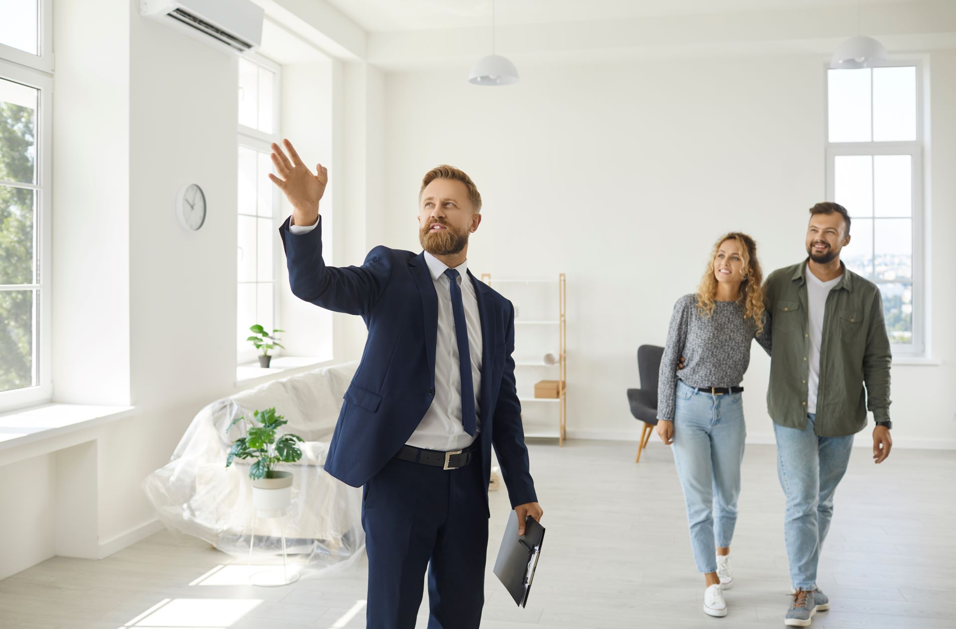 Immobilienbesichtigung mit Makler