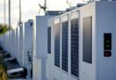 Industriesystem mit Energiekomponenten | Deye Hybrid Wechselrichter
