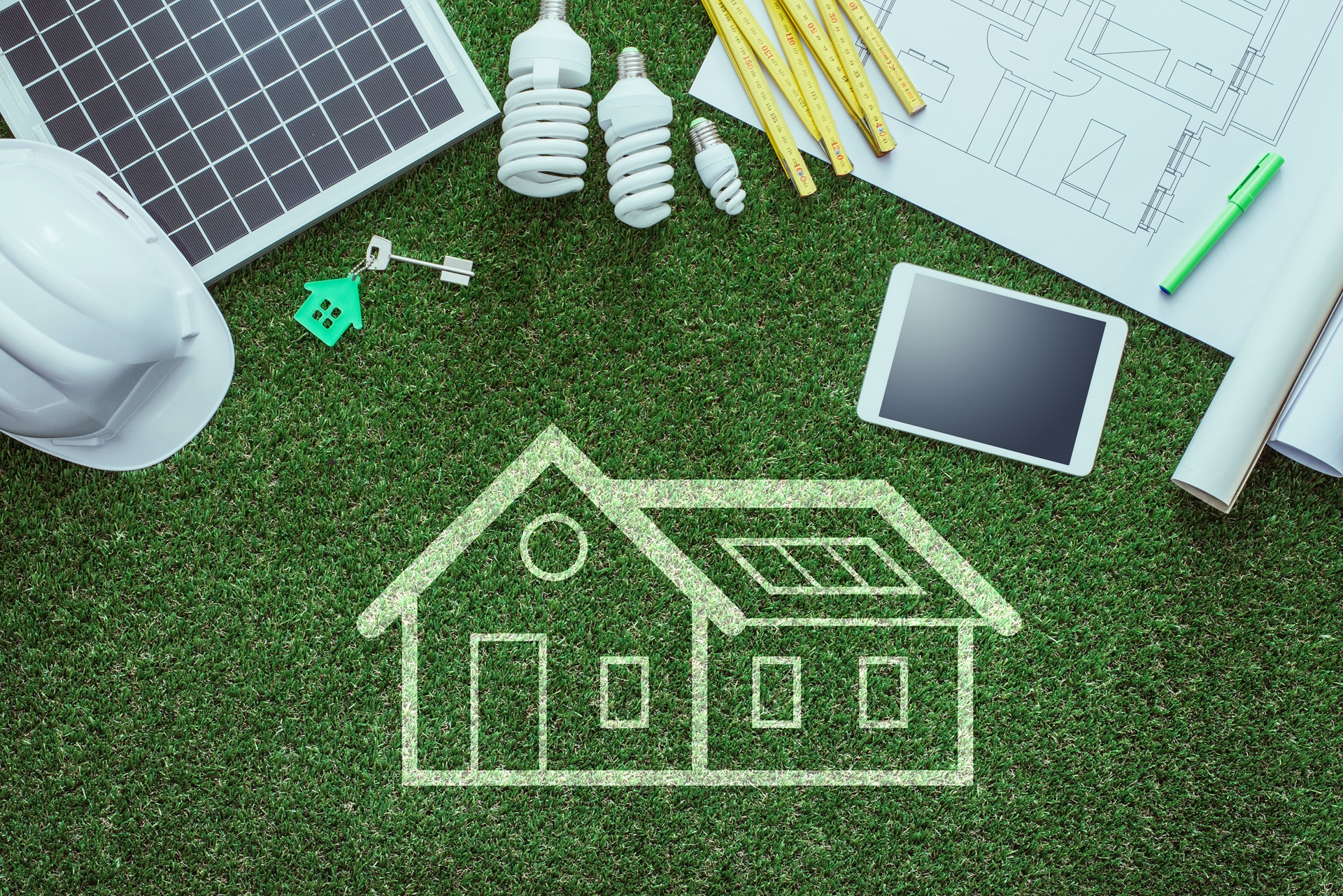 Nachhaltige Bauplanung mit Solarpanel | Dachbegrünung

